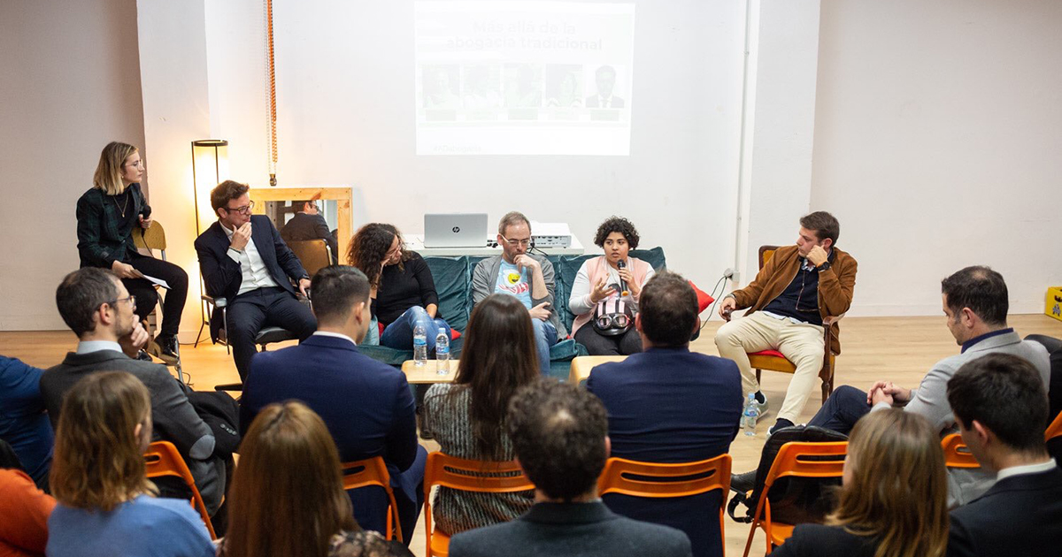 Bufete Buades en evento jurídico organizado por A definitivas